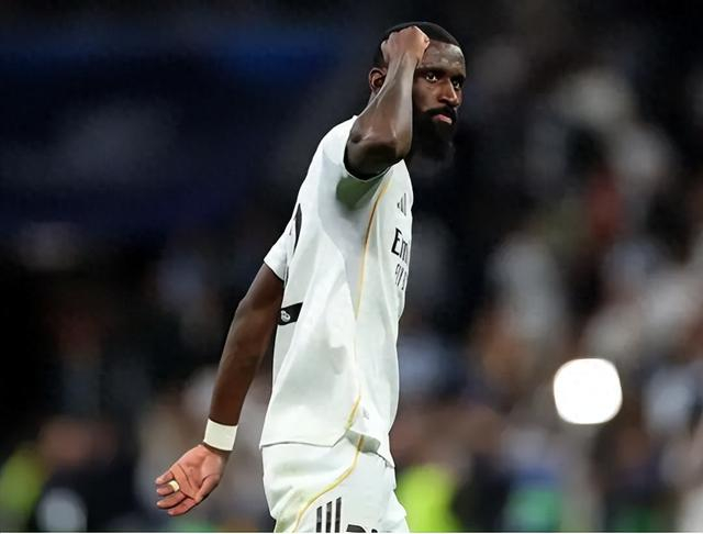 华体会真人体育娱乐-1年3次受伤！皇马33岁悍将重返巅峰：防死哈兰德 再当核心|吕迪格|曼城|欧冠|埃尔林-哈兰德|皇家马德里_新浪体育_新浪新闻